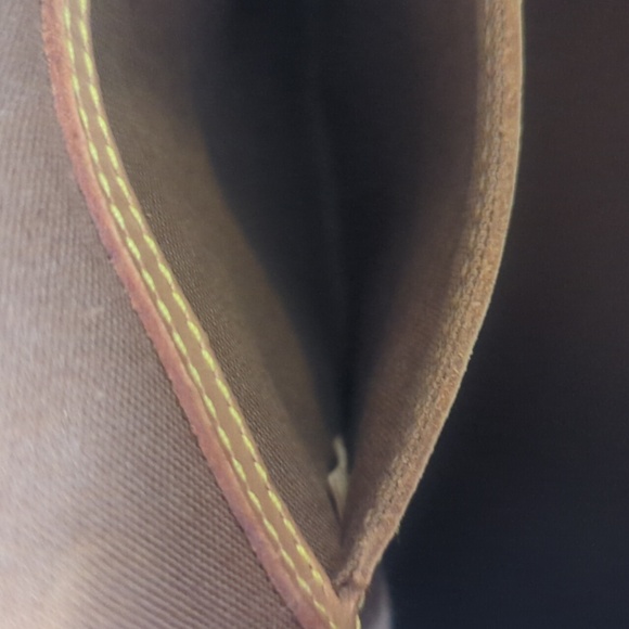 Louis Vuitton bag - Picture 15 of 15